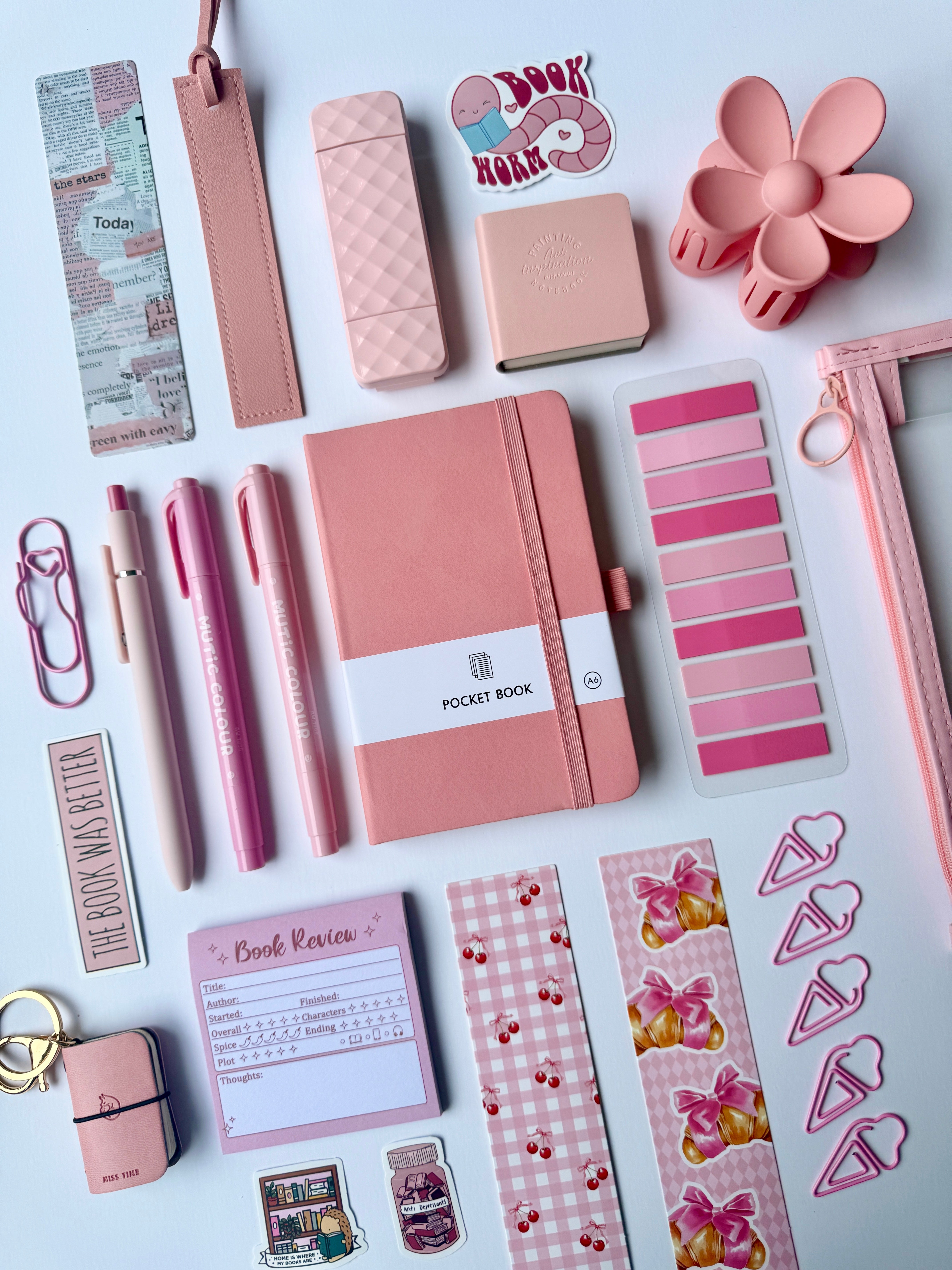PINK 🌸 Bookish Bundle-1