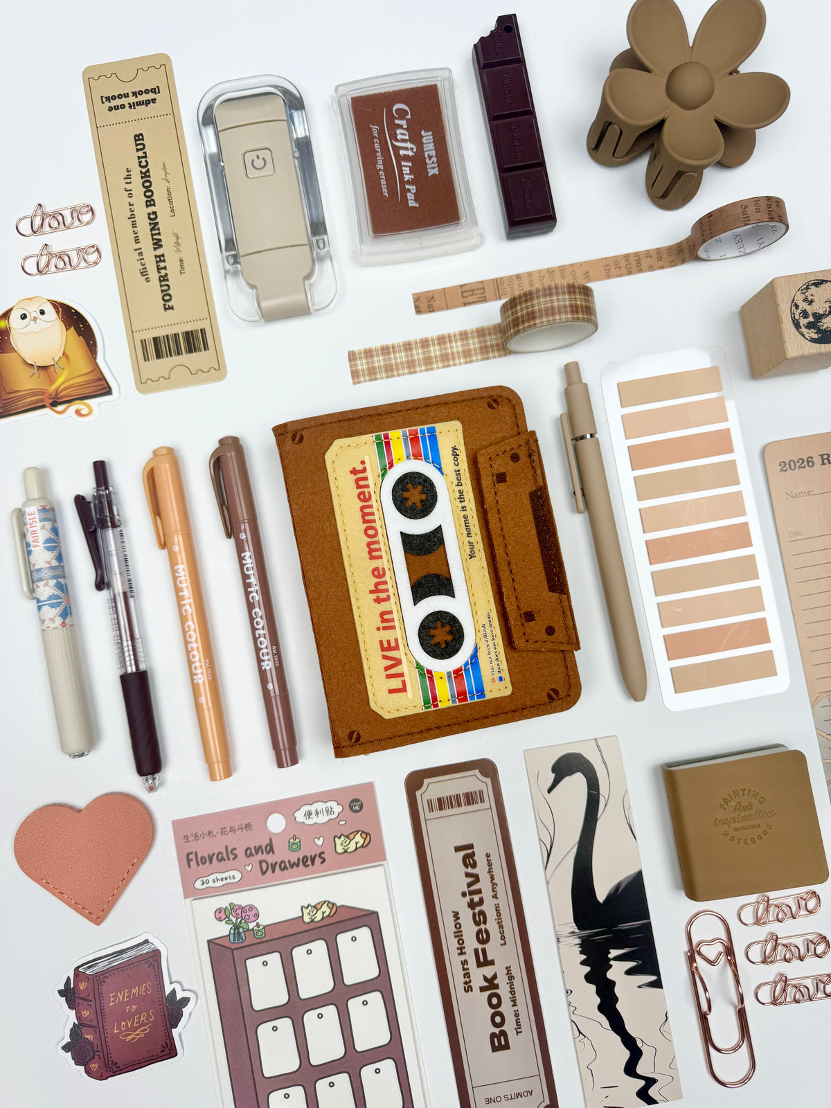 RETRO BROWN 🎶🤎 Bookish Bundle