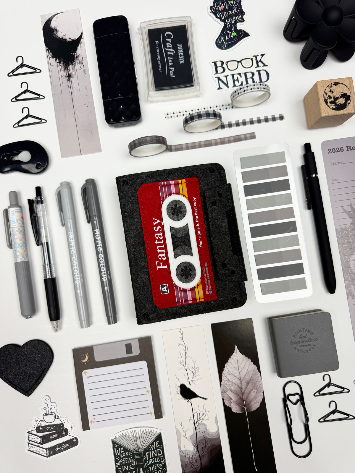 RETRO BLACK 🎶🖤 Bookish Bundle